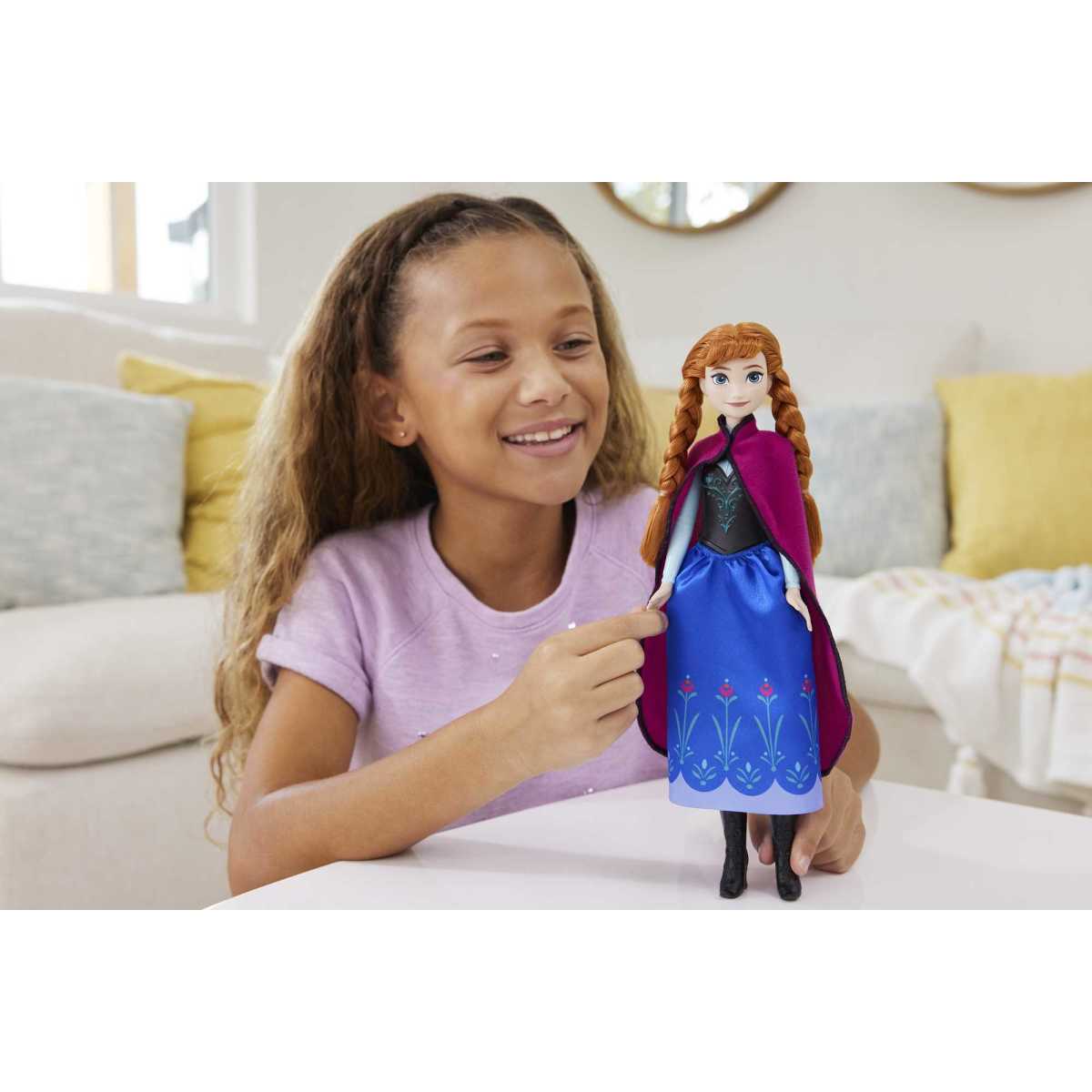 Frozen Fashion Dolls Core Anna